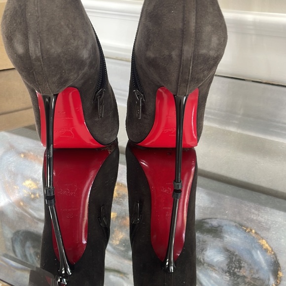 Christian Louboutin Big Lip brown cap toe stiletto booties suede 36 5.5 - Picture 3 of 12